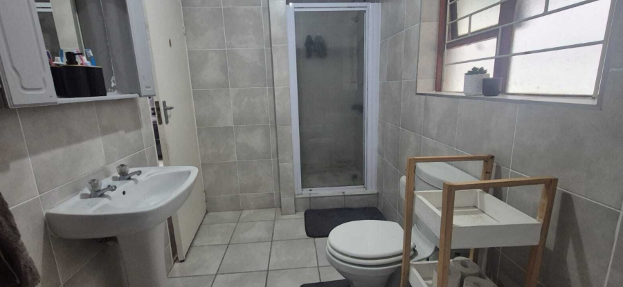 To Let 2 Bedroom Property for Rent in Anchorage Park Western Cape